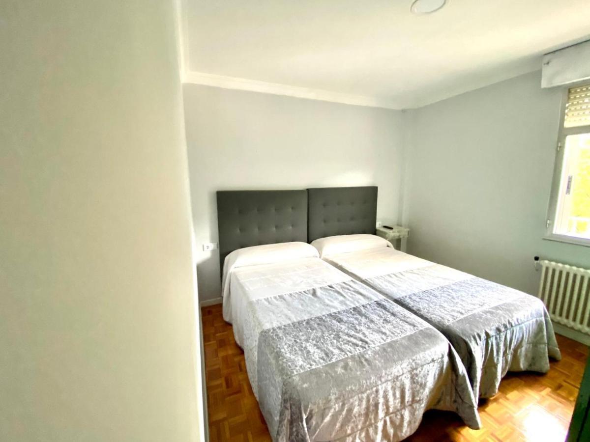 Garden Lodge Hostal Evencio ريبادافيا المظهر الخارجي الصورة