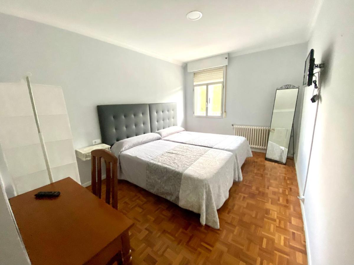 Garden Lodge Hostal Evencio ريبادافيا المظهر الخارجي الصورة